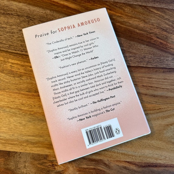 #GIRLBOSS by Sophia Amoruso - Hardcover Book - Picture 2 of 3